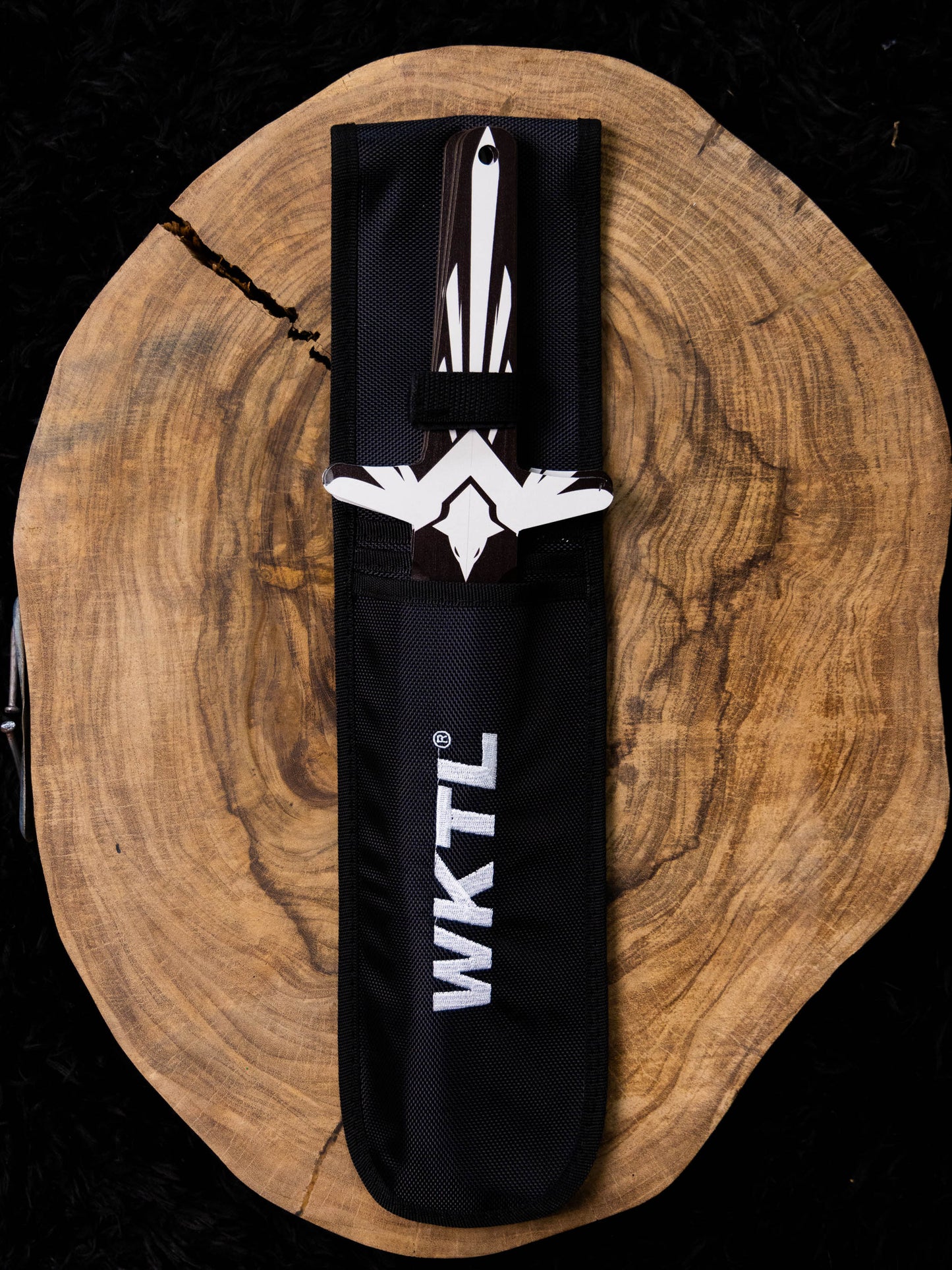 Sparrowhawk Throwing Knife: Winged Assassin