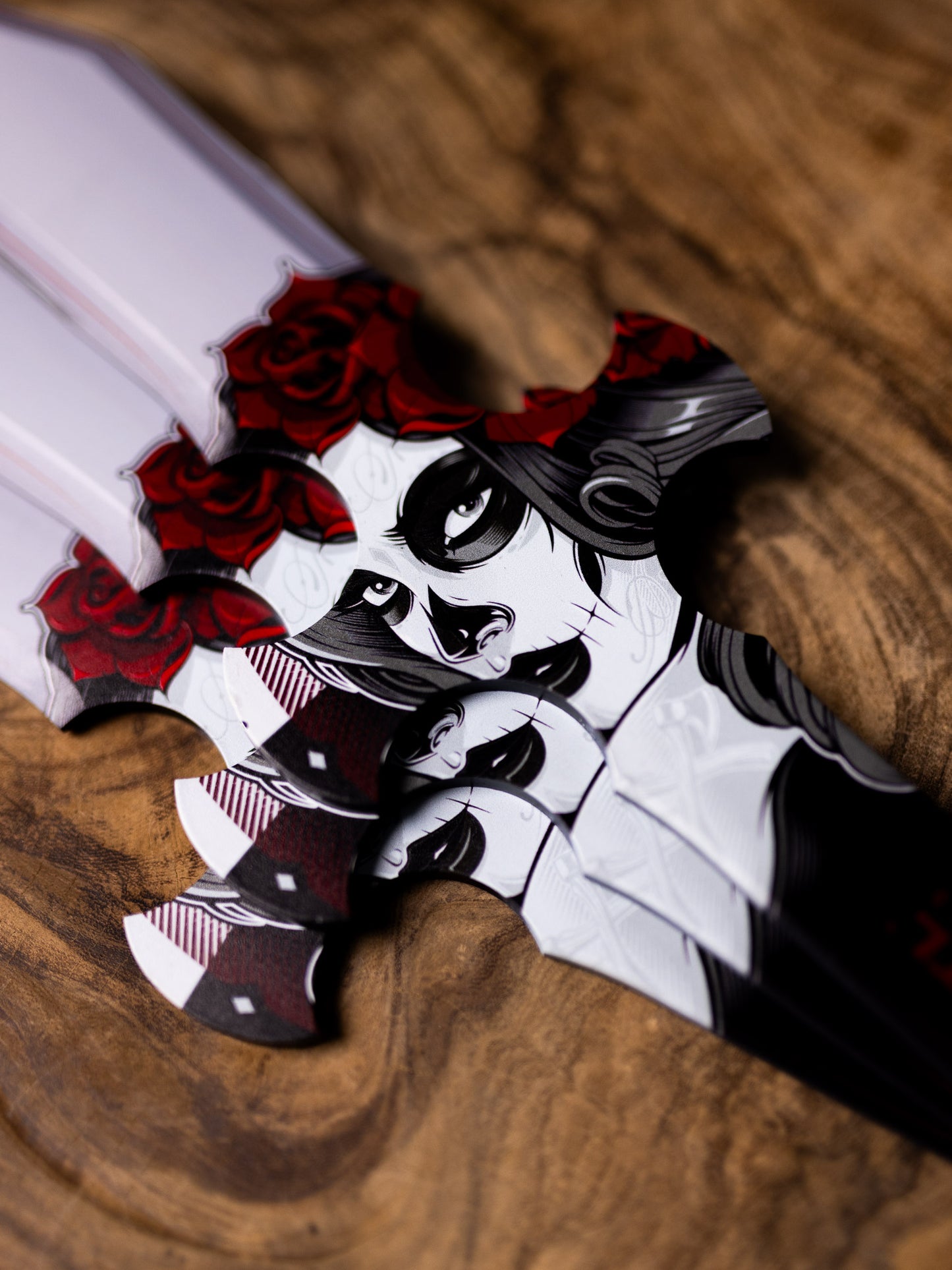 Muerto Throwing Knife: Eternity’s Embrace