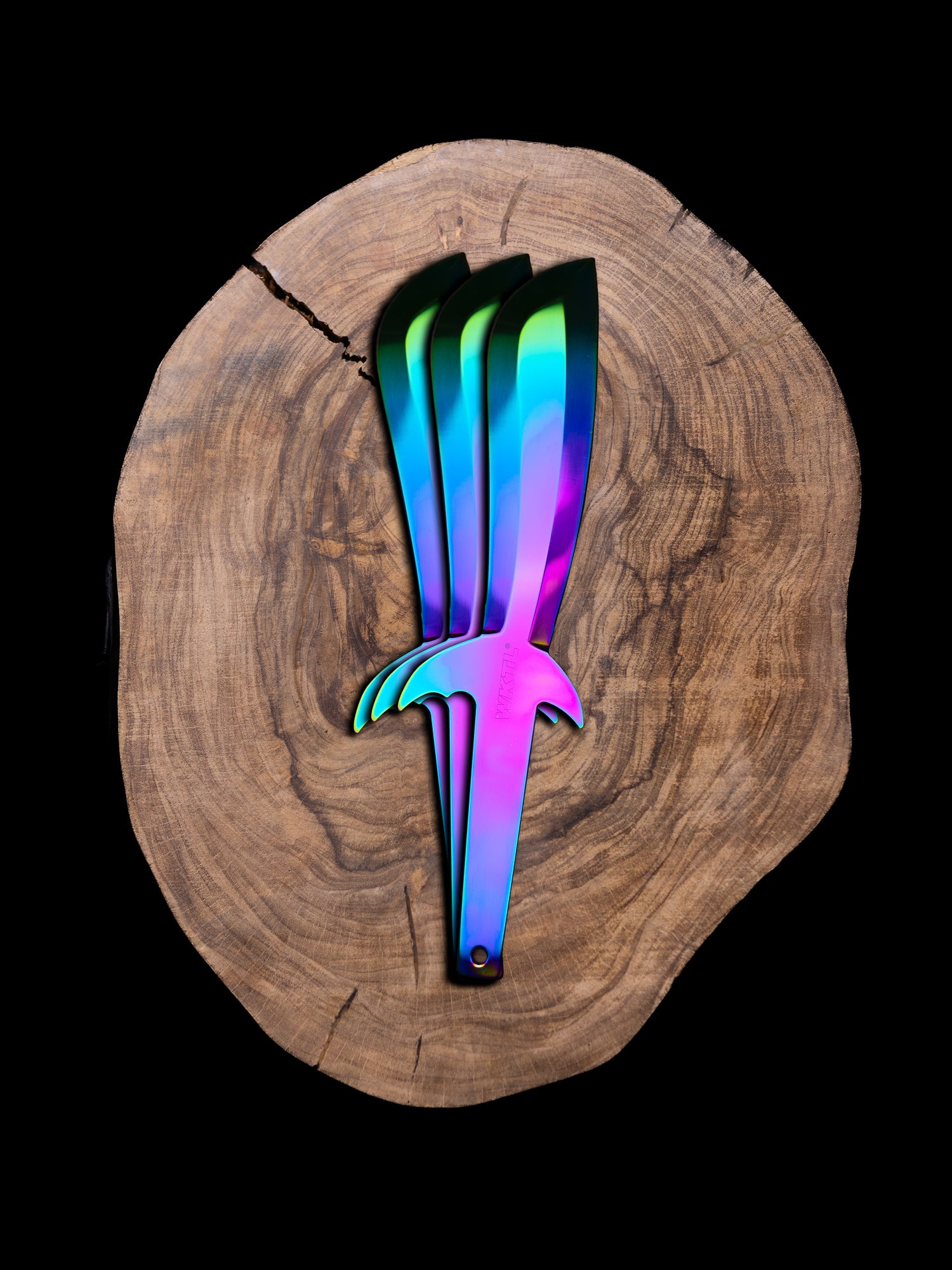 Long Throwing Knives