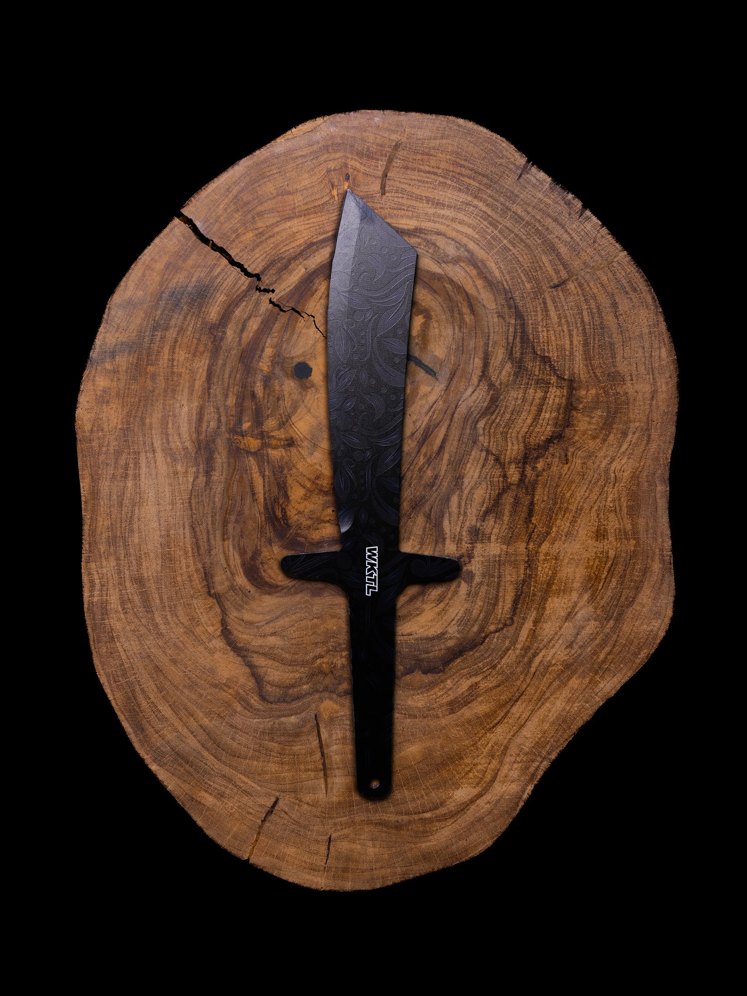 Long Throwing Knives