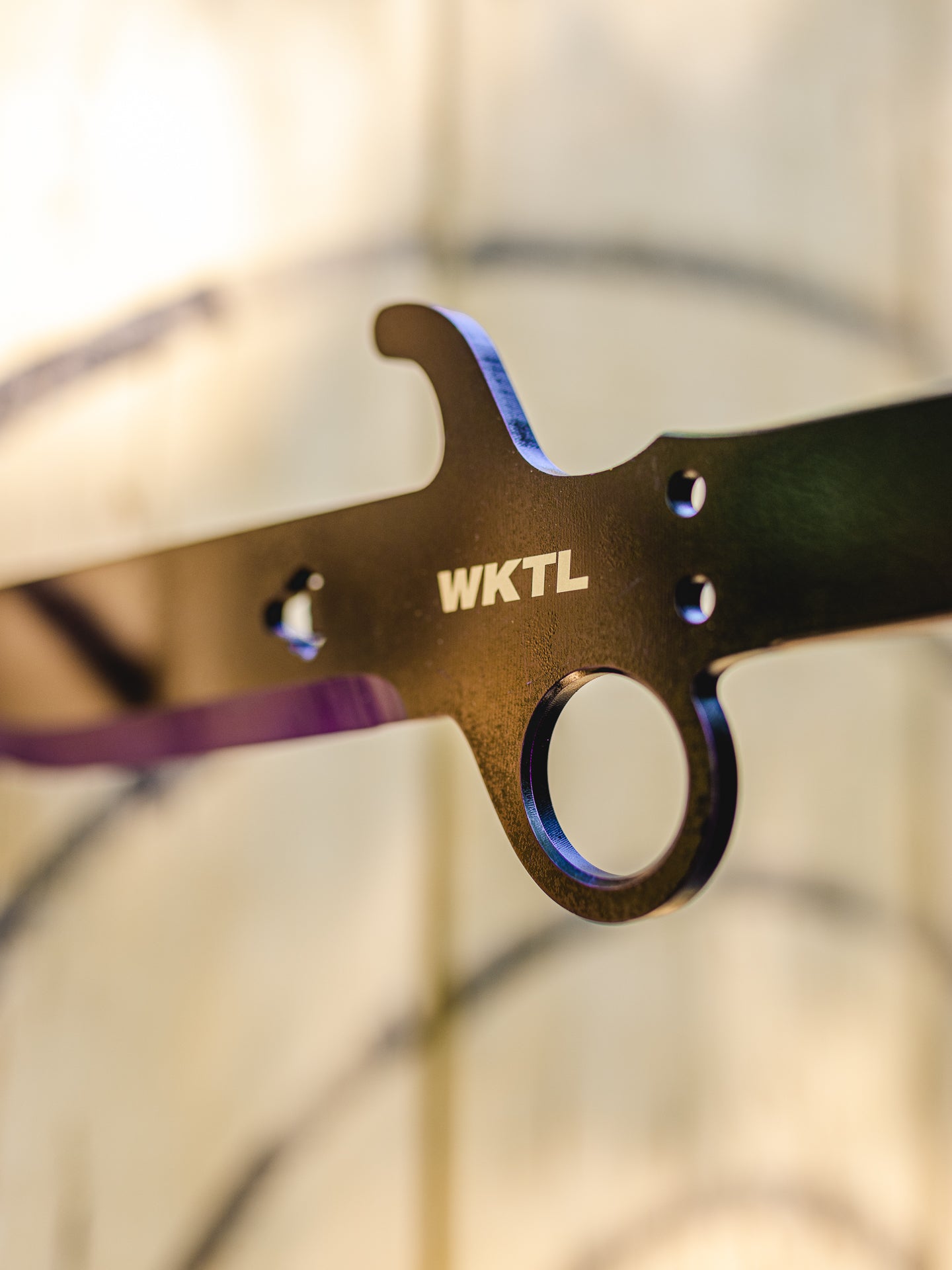 World Knife Throwing League (WKTL) Certified Toro Competition Throwing Knife, The Bandito Guard